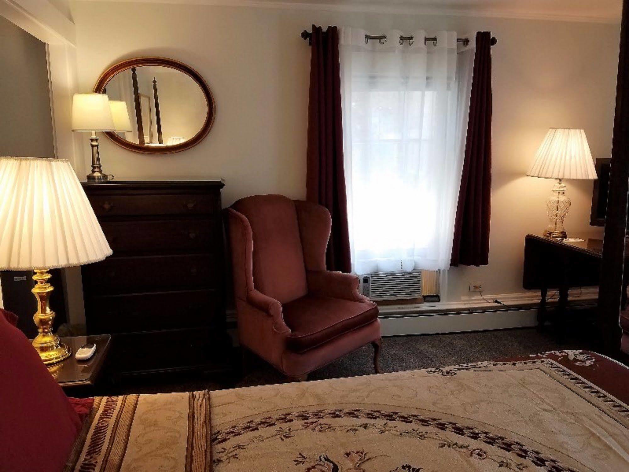 Chetwynd House Inn เคนเนบังค์พอร์ต ภายนอก รูปภาพ