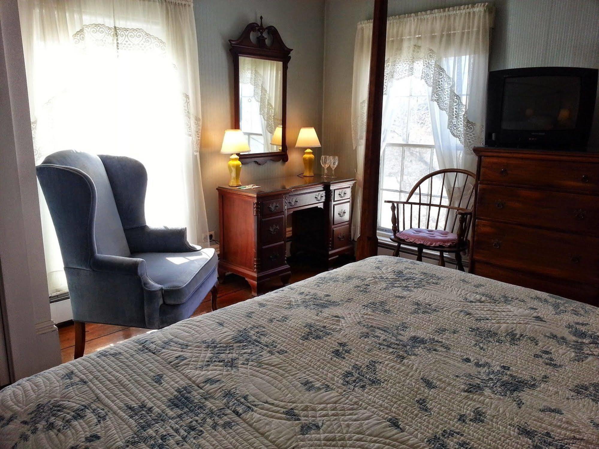 Chetwynd House Inn เคนเนบังค์พอร์ต ภายนอก รูปภาพ